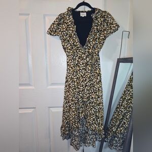 Lost + Wander wrap daisy dress size small